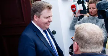 পদত্যাগ নয়, সাময়িক দূরে আইসল্যান্ডের প্রধানমন্ত্রী 