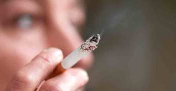 Smokers have harder time getting work: study 