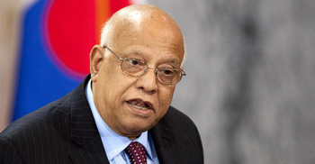 Provide necessary supports to establish e-governance: Muhith