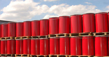 Oil rises on optimism over output freeze deal 