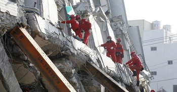 Woman found alive two days after Taiwan quake