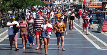 Tourism: a tenth of the world economy