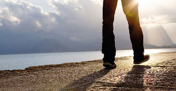 People who walk regularly, live longer: Study