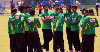 Without Sunny and Taskin Bangladesh face Australia