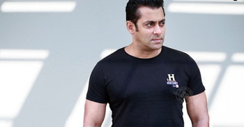 Salman Khan gets death threat 