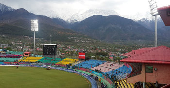 ৮ ওভারের ম্যাচ হবে ডাচ-আইরিশদের