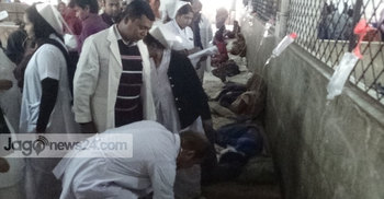 ফরিদপুরে মাস হিস্টিরিয়া রোগে আবারও ৩৭ ছাত্রী হাসপাতালে