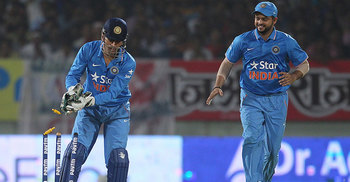 ৮২ রানে অলআউট শ্রীলংকা