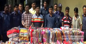 মেহেরপুরে ভারতীয় থ্রিপিসসহ আটক ২