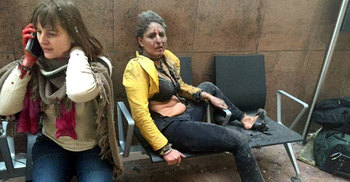 পানির সঙ্গে মিশে যাচ্ছে হতাহতদের রক্ত