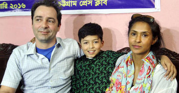 স্বজনের খোঁজে নেদারল্যান্ডস থেকে চট্টগ্রামে