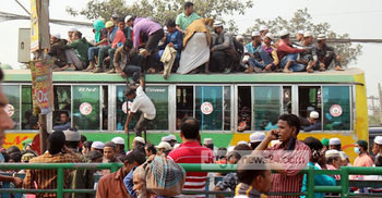 যানবাহন সংকটে ভোগান্তিতে মুসল্লিরা