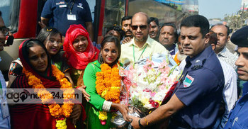 যশোরবাসীর ভালবাসায় আপ্লুত স্বর্ণজয়ী মাহফুজা