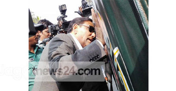 সেফটি বাস মানলো না মন্ত্রী ওবায়দুল কাদেরকেও