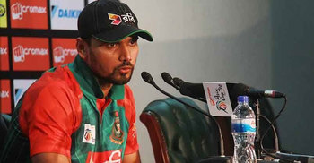 ২০ রানের আক্ষেপ মাশরাফির