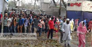 দর্শনার্থীদের জন্য খুলে দেয়া হলো বইমেলা