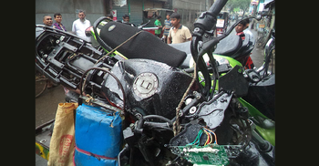 পিরোজপুরে বিএনপি প্রার্থীর চাচাকে কুপিয়ে জখম