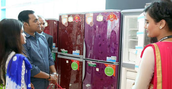 চার শতাধিক পণ্য নিয়ে বাণিজ্য মেলায় ওয়ালটন