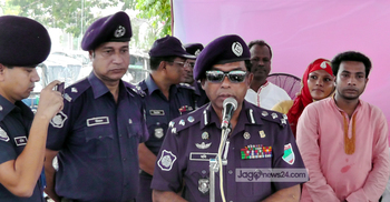 লাঠি-বাঁশি নিয়ে বাগেরহাটে মহাসমাবেশ