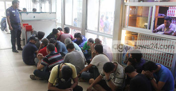 বেনাপোল দিয়ে ফেরত পাঠানো হলো ৪৪ নেপালিকে