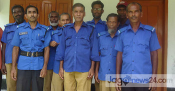 ৭০ ধরনের কাজ করে বেতন মাত্র ৩ হাজার!