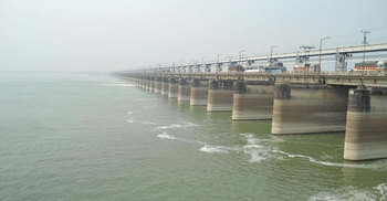 পদ্মার পানি বিপদসীমা অতিক্রমের আশঙ্কা