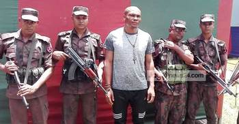 ফেনীতে নাইজেরিয়ান নাগরিক আটক