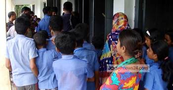 পত্রিকায় লিখে কোনো লাভ নেই