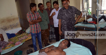 ইউপি চেয়ারম্যানের মারপিটে জ্ঞান হারালেন প্রধান শিক্ষক 