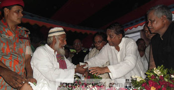 আপনারা শুধু প্রধানমন্ত্রীর জন্য মন খুলে দোয়া করবেন 