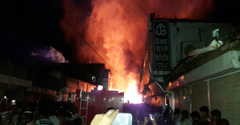 মাদারীপুরে ১৯ দোকান পুড়ে দেড় কোটি টাকার ক্ষতি