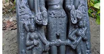 শার্শায় কষ্টি পাথরের মূর্তিসহ আটক ১