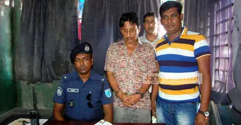 নারায়ণগঞ্জে এবার ভুয়া ট্রাফিক সার্জেন্ট গ্রেফতার