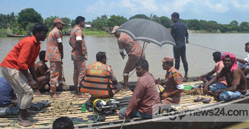 পদ্মা নদীতে নৌকাডুবি : ৫ জনের মরদেহ উদ্ধার