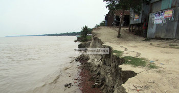 কপোতাক্ষ নদের বেড়িবাঁধে ভাঙন