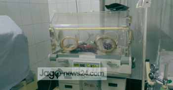 দাফনের আগে কেঁদে উঠলো ‘মৃত’ নবজাতক!