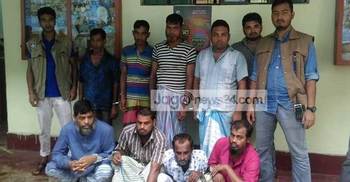 নারায়ণগঞ্জে ৮ ডাকাত গ্রেফতার