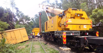 সিলেট রুটে ট্রেন চলাচল বন্ধ 