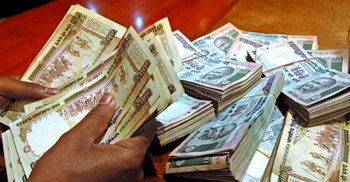 ঈদে চাঙ্গা হচ্ছে বৈদেশিক মুদ্রার ‘অবৈধ’ বাণিজ্য