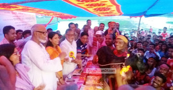 ভৈরবে ঐতিহ্যবাহী নৌকা বাইচ ও সাঁতার প্রতিযোগিতা