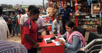 পরিবহনে যাত্রী হয়রানি রোধে না.গঞ্জে ভ্রাম্যমাণ আদালত