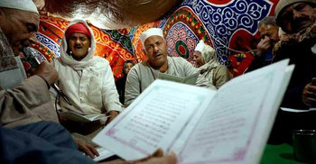 হিজড়াদের বিয়ে বৈধতা পেল পাকিস্তানে 