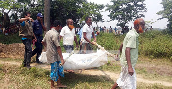 কুমিল্লা মেডিকেল হাসপাতালের পথে তনুর লাশ