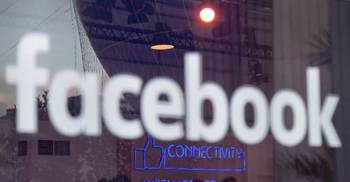 Facebook and Twitter join coalition to improve online news 