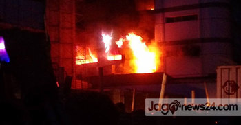 Devastating fire at Uttar Badda building 