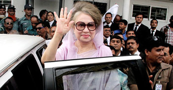 Khaleda appears before court 