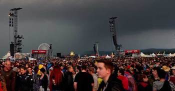 Lightning strikes hurt dozens in Germany rock festival