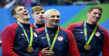Brazil police charge Lochte over robbery claim