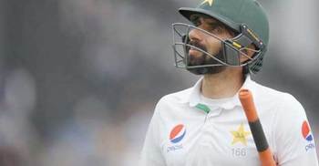 Misbah blames batsmen for loss