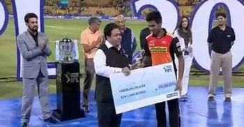 Mustafiz best emerging player gets 10 lakh rupees